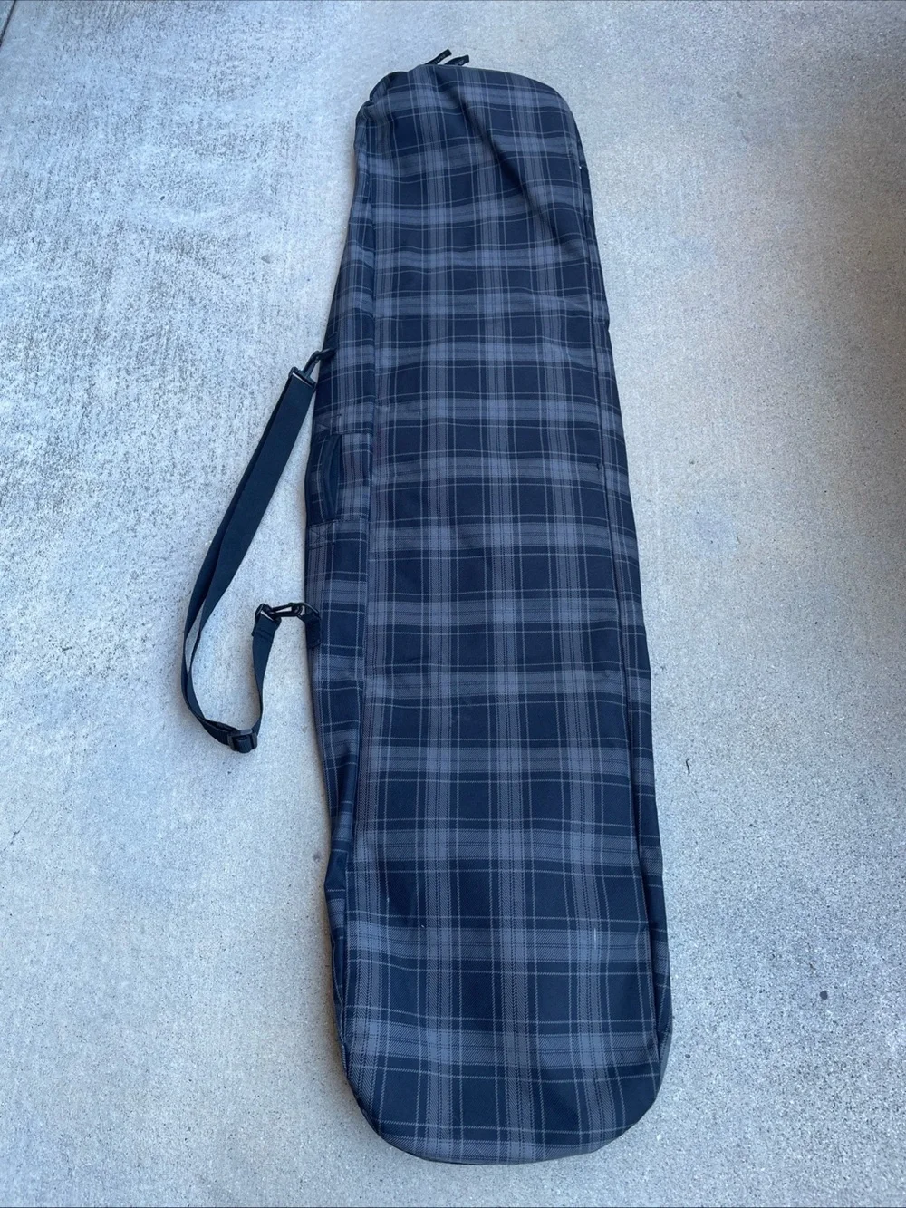 DAKINE Unpadded Snowboard Bag Shoulder Strap Black Gray Plaid